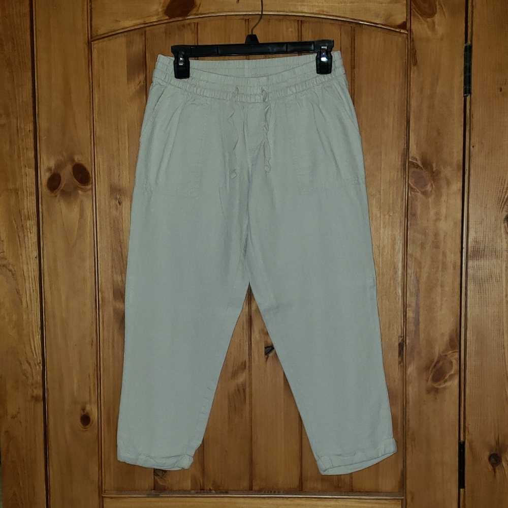 Kwaki Linen Capri Pants